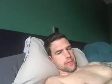Gay sex chat with timvanluyten2109 - camgaychat.com - Britain