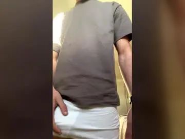 Gay sex chat with matte0228 - camgaychat.com - Britain