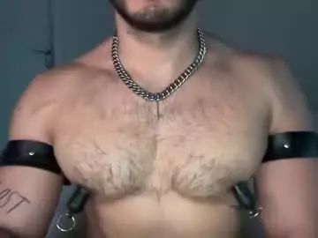 Gay sex chat with musclenipplepup - camgaychat.com