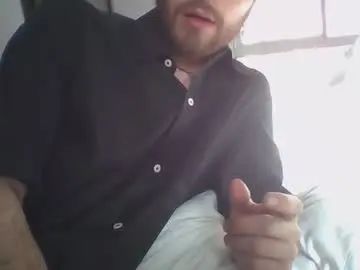 Gay sex chat with vicenzio007 - camgaychat.com - Britain