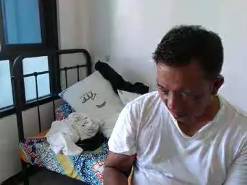 Gay sex chat with xxxmalebucksxx - camgaychat.com - Britain