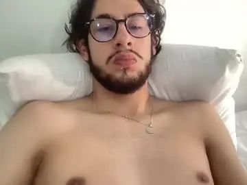 Gay sex chat with hornypizzaboyx - camgaychat.com - Britain