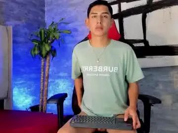 Gay sex chat with sebasgxxx_ - camgaychat.com - Britain