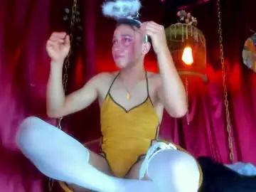 Gay sex chat with harlan_1 - camgaychat.com - Britain