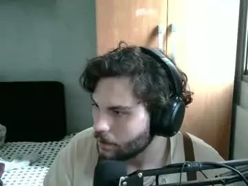 Gay sex chat with n3rdbarbudo - camgaychat.com - Britain