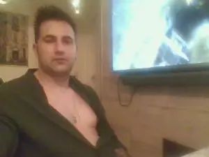 Gay sex chat with Lucifer_Ghost - camgaychat.com - Italy