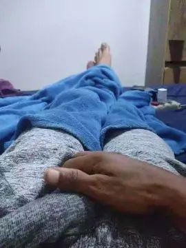 Gay sex chat with joker2046 - camgaychat.com - Portugal