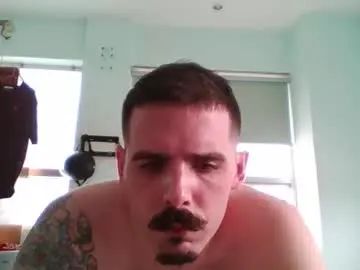 Gay sex chat with saintgutless - camgaychat.com - Britain