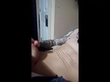 Gay sex chat with fantasydesire83 - camgaychat.com - Britain