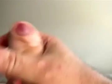 Gay sex chat with k3v1n26 - camgaychat.com - Britain