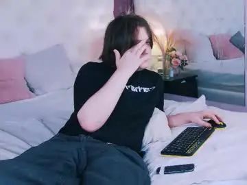 Gay sex chat with delalex - camgaychat.com - Britain