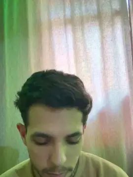 Gay sex chat with edwardeew - camgaychat.com - Portugal