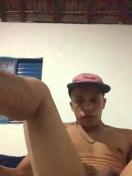 Gay sex chat with Guilbertt - camgaychat.com - Portugal