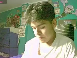 Gay sex chat with Valesh20 - camgaychat.com - Spain