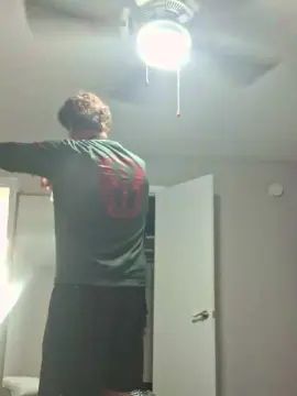 Gay sex chat with SoberJudge26 - camgaychat.com - Britain