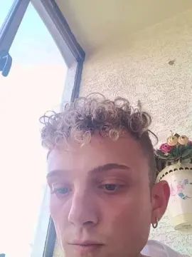 Gay sex chat with Turkishleo - camgaychat.com - Britain