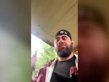 Gay sex chat with maddd_maxx - camgaychat.com - Britain