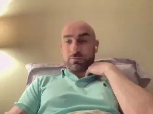 Gay sex chat with Gregisyours - camgaychat.com - France