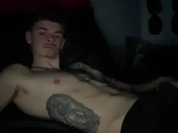 Gay sex chat with doowopballzack - camgaychat.com - Britain