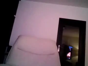 Gay sex chat with latexlover8201 - camgaychat.com - Britain