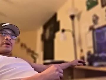 Gay sex chat with jsexy69 - camgaychat.com - Britain