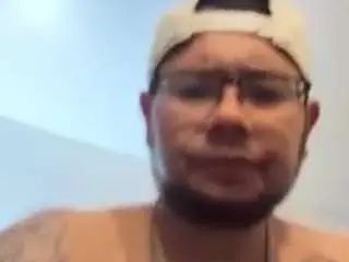 Gay sex chat with morenor32115 - camgaychat.com