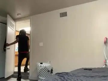 Gay sex chat with therealferrarii - camgaychat.com - Britain