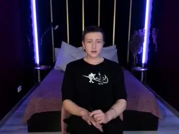 Gay sex chat with christopher_morales - camgaychat.com - Russia