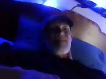 Gay sex chat with mullinfloggin79 - camgaychat.com - Britain