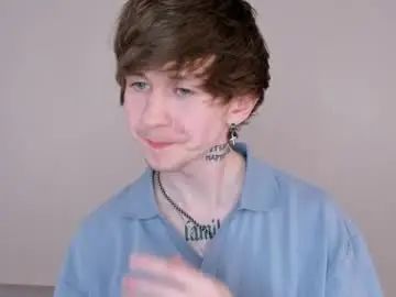 Gay sex chat with bart_henssen - camgaychat.com - Britain