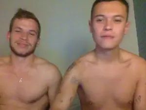 Gay sex chat with alexandaviv - camgaychat.com - Britain