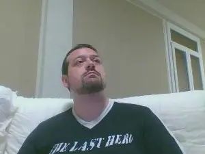 Gay sex chat with ItalianBigBoy93 - camgaychat.com - Britain