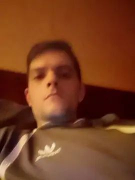 Gay sex chat with Juanco34777 - camgaychat.com - Spain