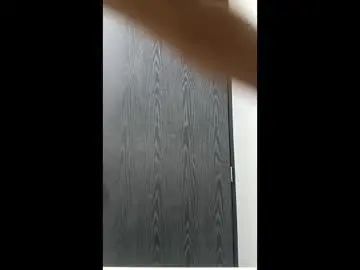 Gay sex chat with elflaco0469 - camgaychat.com - Britain