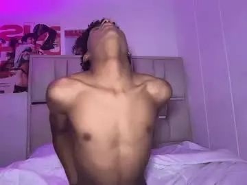 Gay sex chat with brownytwinkyandre - camgaychat.com - Britain