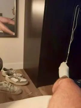 Gay sex chat with HugoEspada1 - camgaychat.com - Britain