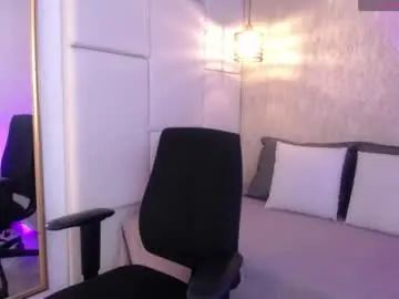 Gay sex chat with bradley_musscle - camgaychat.com - Britain