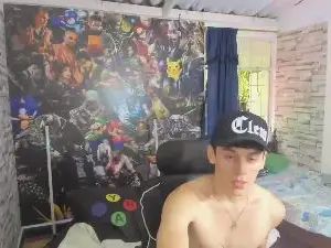 Gay sex chat with sebas_jusa - camgaychat.com - Britain