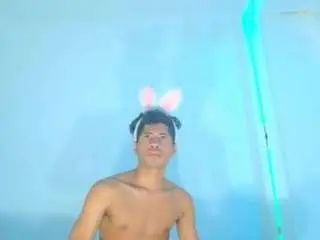 Gay sex chat with axelsexxy - camgaychat.com