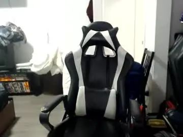 Gay sex chat with hammerstudboy - camgaychat.com - Britain