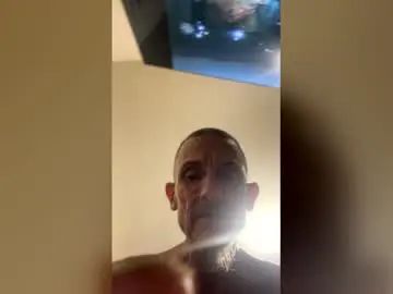 Gay sex chat with scottieloco - camgaychat.com - Britain