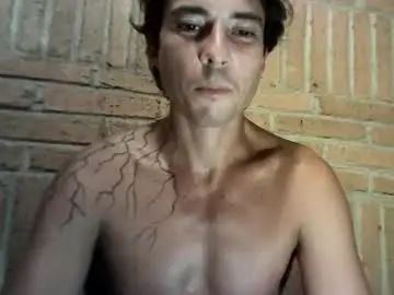 Gay sex chat with chamandick - camgaychat.com