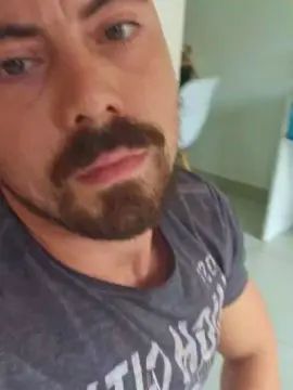 Gay sex chat with Gregory22ele - camgaychat.com - Portugal