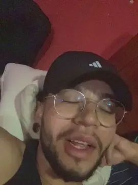 Gay sex chat with earvin666 - camgaychat.com - Spain