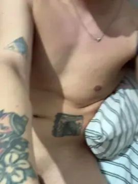 Gay sex chat with Luka19ctm - camgaychat.com - Portugal