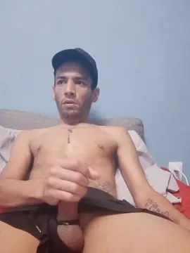 Gay sex chat with Hot21man - camgaychat.com - Spain