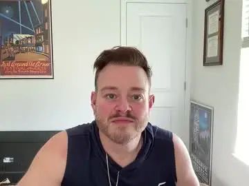 Gay sex chat with beefybttm718 - camgaychat.com - Britain