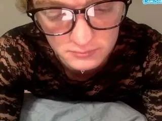 Gay sex chat with elivirelle - camgaychat.com