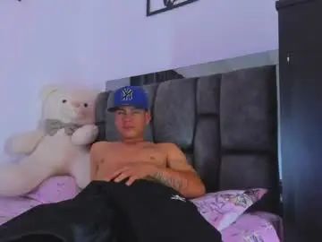 Gay sex chat with boy_horny2008 - camgaychat.com - Spain