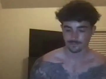 Gay sex chat with brandxnswrld - camgaychat.com - Britain